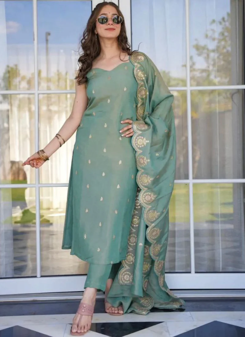 Fascinating Sequence Embroidery Viscose Pista Green Kurti With Pant - Image 3